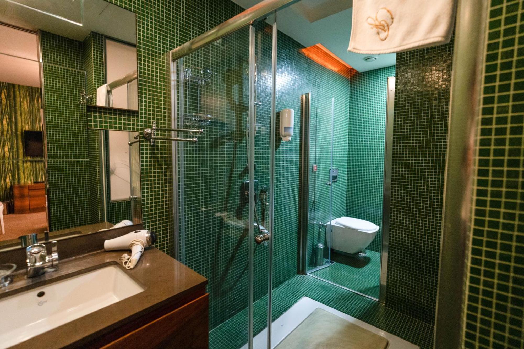 Golden Pars Hotel (Adults Only) Bursa Exteriör bild